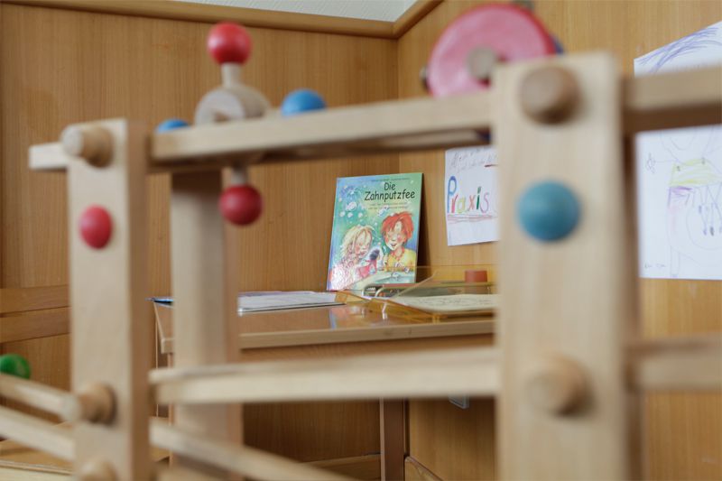 Ihre Wohlfühlpraxis“
Praxisgemeinschaft Dr. Roswitha Vogtmann, ZÄ