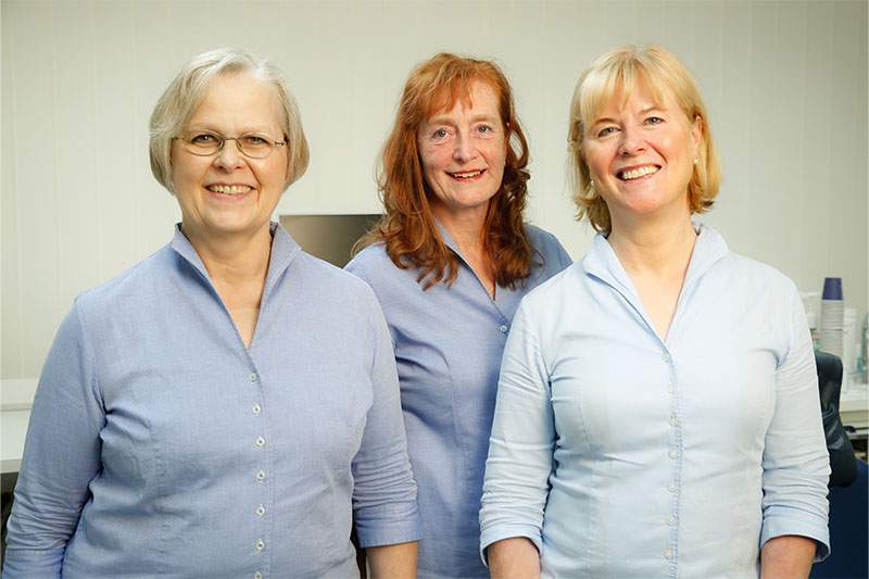 Ihre Wohlfühlpraxis“
Praxisgemeinschaft Dr. Roswitha Vogtmann, ZÄ